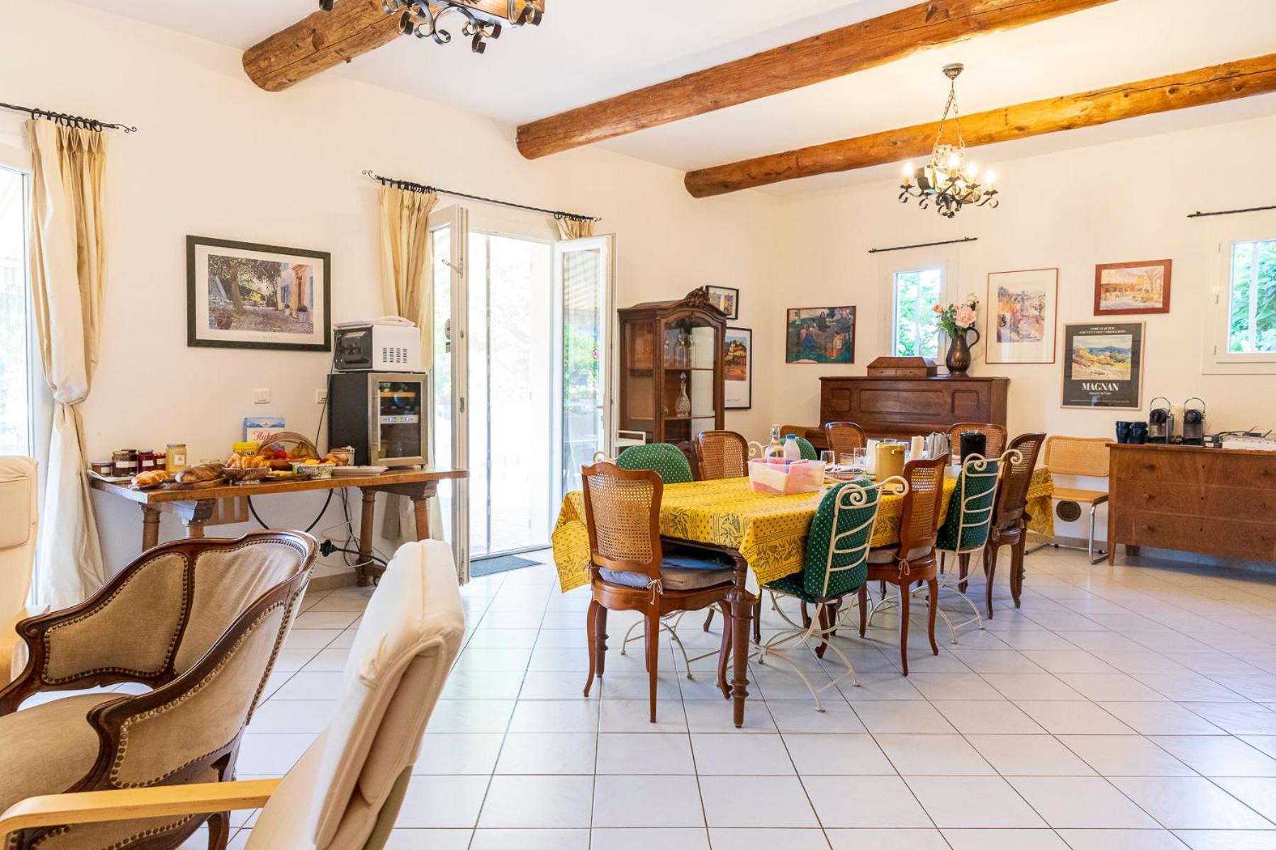 La Bastide Des Roses Bed & Breakfast Saint-Julien-d'Asse Exterior photo