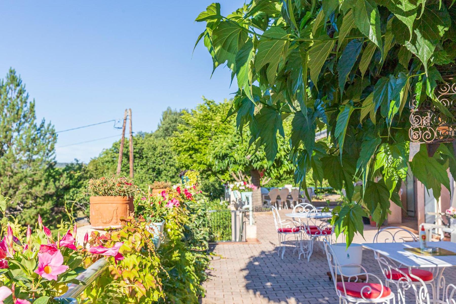La Bastide Des Roses Bed & Breakfast Saint-Julien-d'Asse Exterior photo
